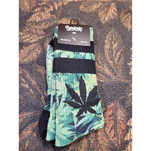 Spencer's Black and Green Cannabis Novelty Crew Socks- Size 8-12- NWT
